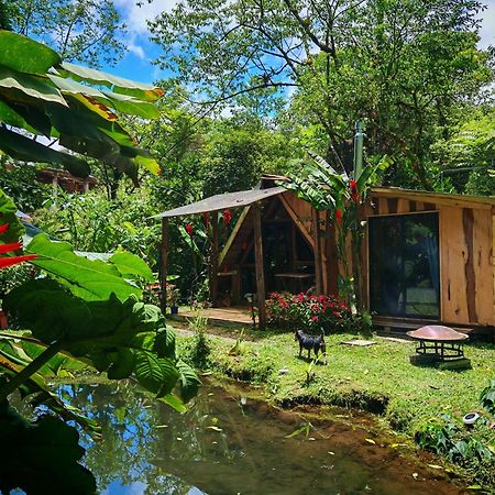 Tipi Maleku Villa Heredia Buitenkant foto